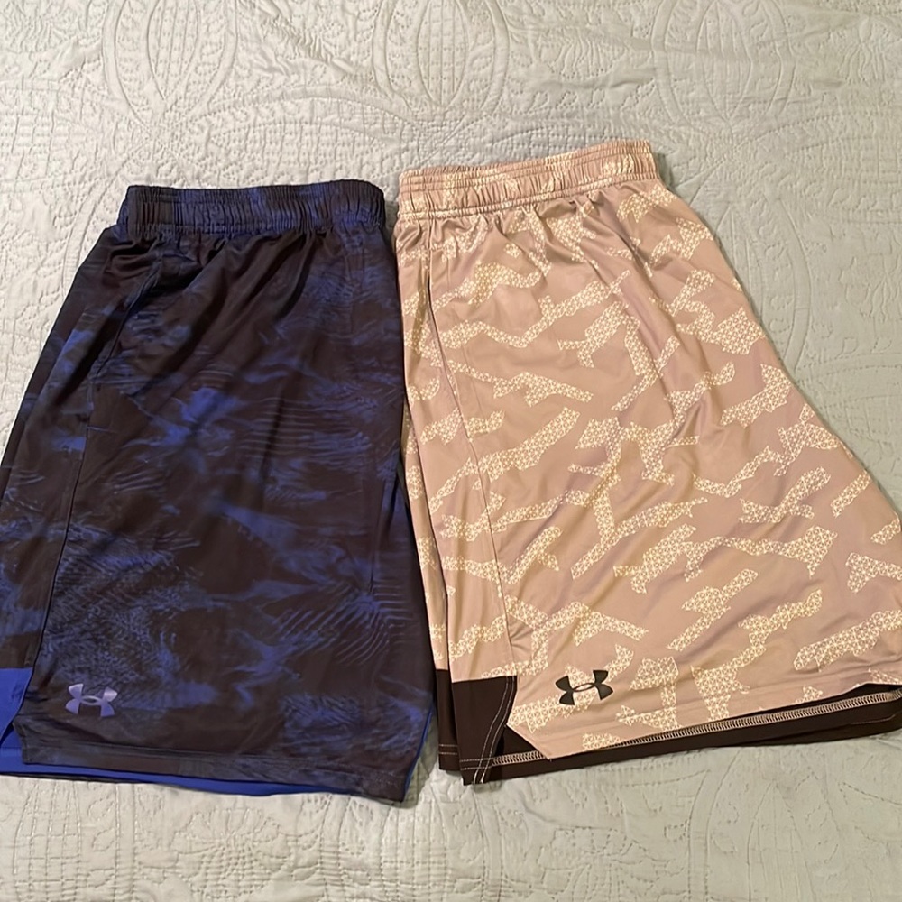 Lot of 2 men’s Under Armour athletic shorts